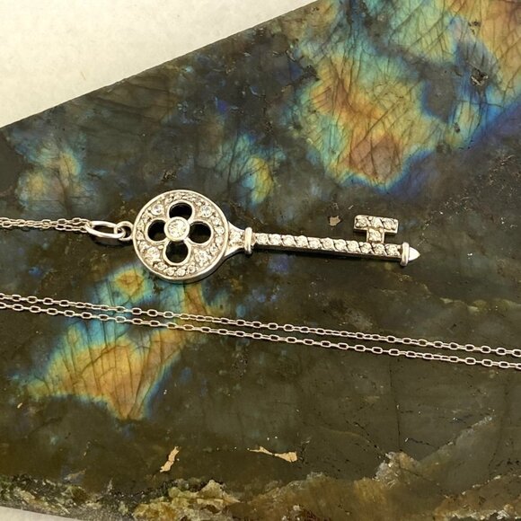 Sterling Silver 925 2" Cubic Zirconia CZ Key Pendant Necklace 20" Cable Chain - Picture 12 of 16